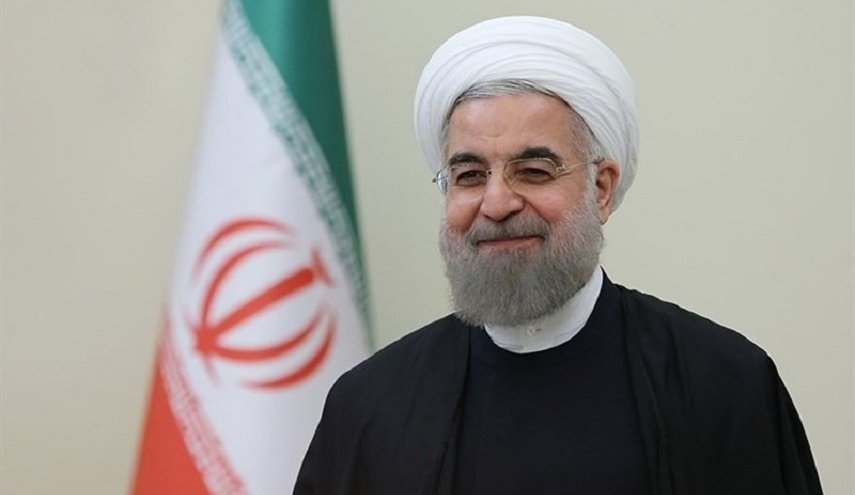 الرئيس روحاني يهنئ بتتويج ناشئة ايران ببطولة العالم للمصارعة