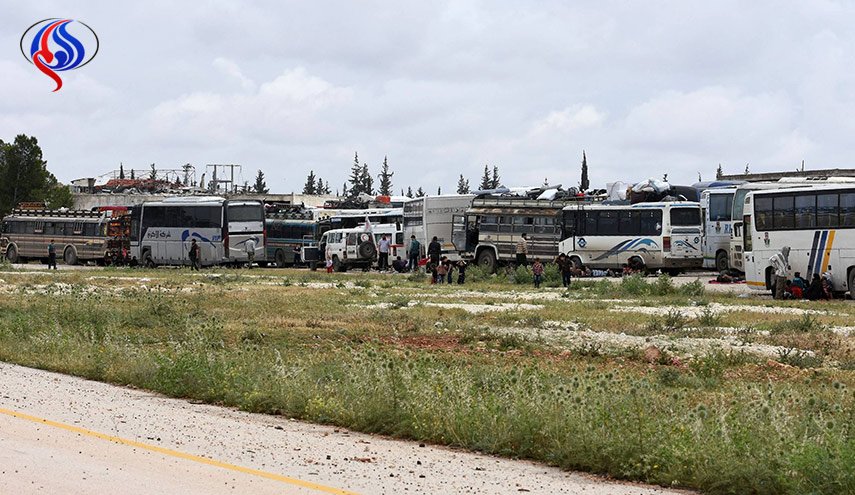 تجهيز 32 حافلة لاخراج مئات المسلحين وعائلاتهم من ريفي حمص وحماة