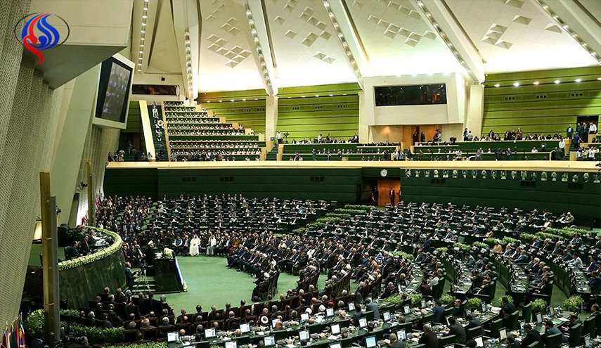 البرلمان الإيراني يدعو إلى التخلي عن اللامبالاة تجاه الكيان الصهيوني

