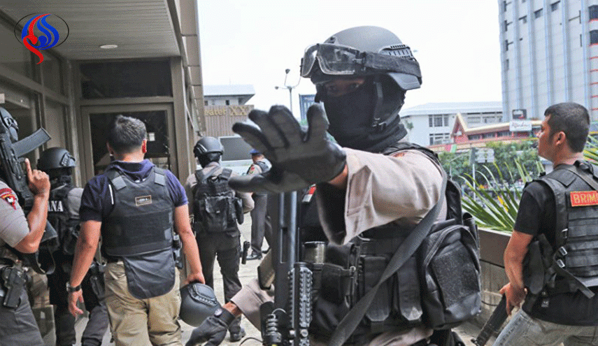 شرطة إندونيسيا تقتل 3 رجال بعد هجوم على مقر لها
