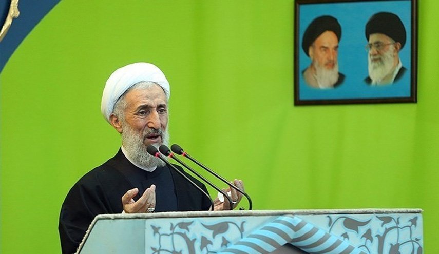 خطيب جمعة طهران يؤكد ضرورة اخذ ضمانات من الاوروبيين بشأن الاتفاق النووي