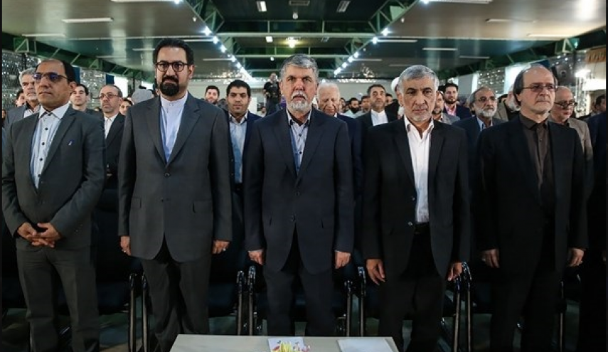 معرض طهران الدولي للقرآن الكريم في دورته السادسة والعشرين في مصلى الامام الخميني (رض) بالعاصمة الايرانية