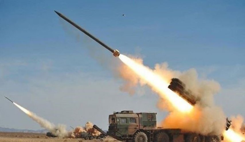 فرودگاه «جیزان» هدف موشک‌ بالستیک یمن قرار گرفت