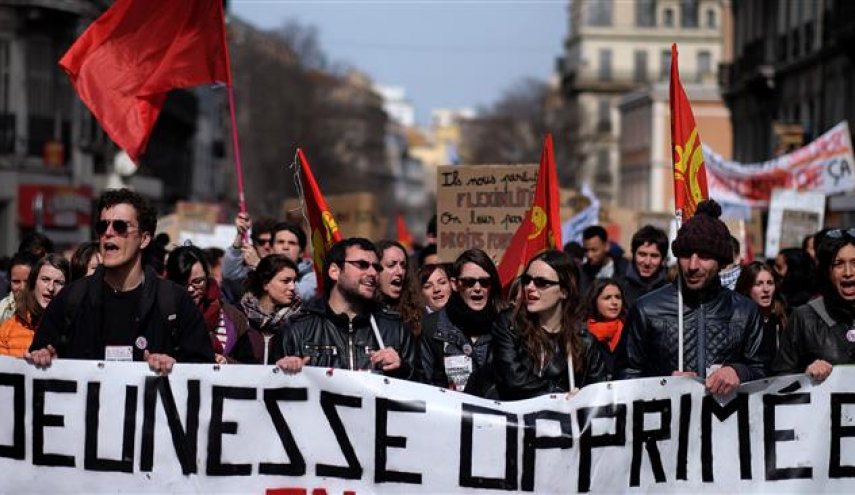 کارکنان بخش خدمات عمومی فرانسه بار دیگر اعتصاب کردند