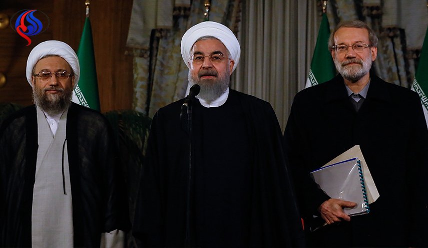 روحاني: تعاون السلطات الثلاث لحل المشاكل الاقتصادية