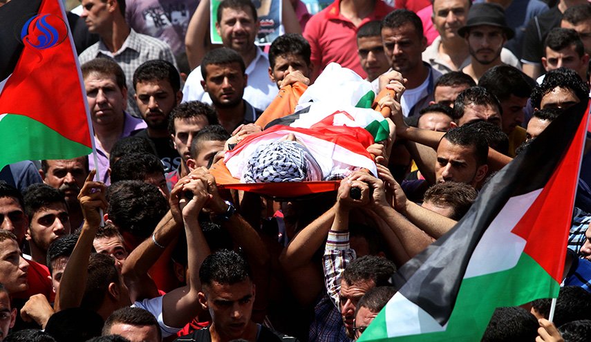 تشييع فلسطيني استشهد بقصف إسرائيلي شمال غزة