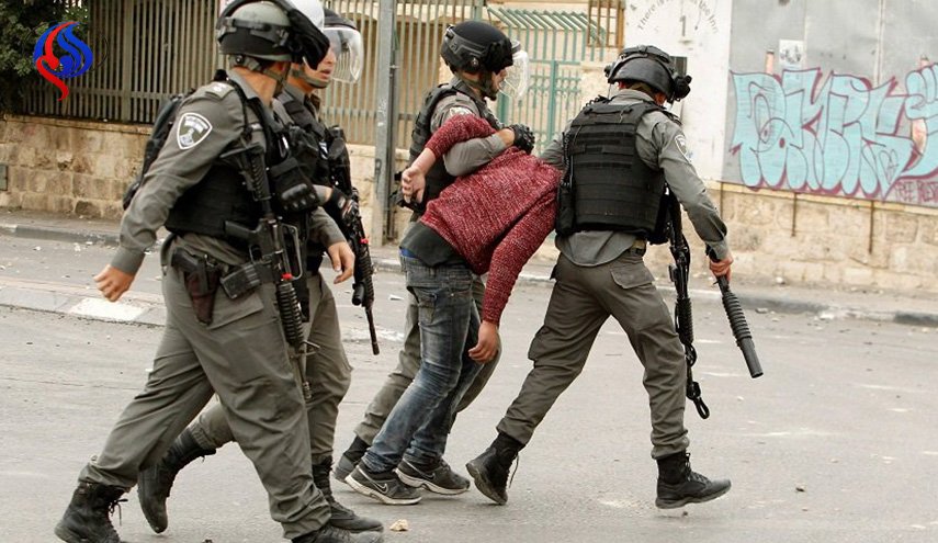 الاحتلال يعتقل 18 مواطناً من الضفة المحتلة