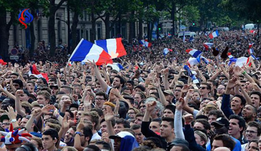 فرنسا تحظر مشاهدة مباريات مونديال 2018 في الأماكن العامة!
