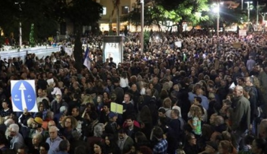 تظاهرات مجدد ساکنان تل‌آویو علیه فساد مالی نتانیاهو و کابینه رژیم‌صهیونیستی
