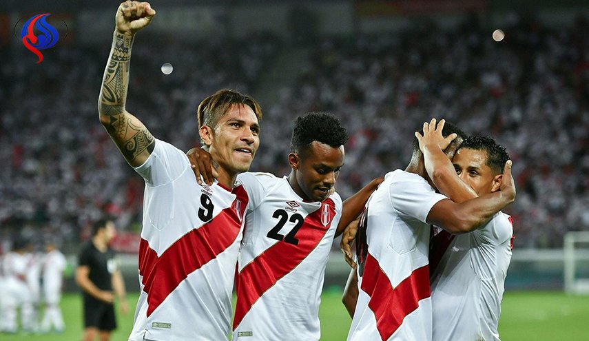 غيريرو يقود البيرو للفوز على السعودية 3-صفر