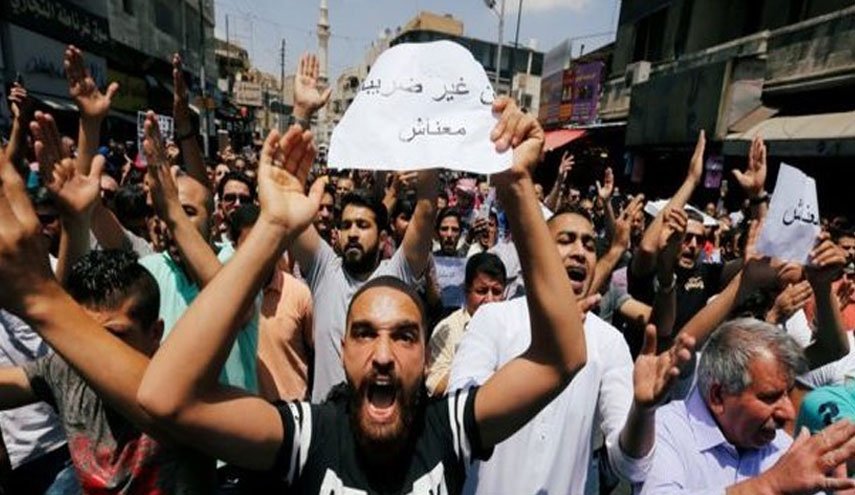 معترضان اردنی بر تامین خواسته های خود تاکید کردند
