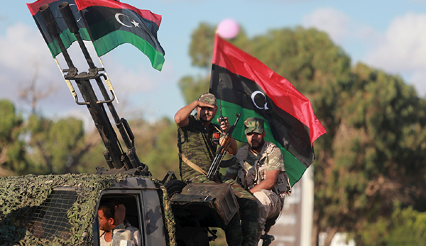 القوات الليبية توسع مناطق سيطرتها في درنة