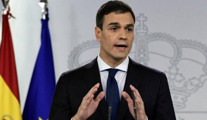 رئيس وزراء إسبانيا يعلن تشكيل حكومة أغلبيتها من النساء