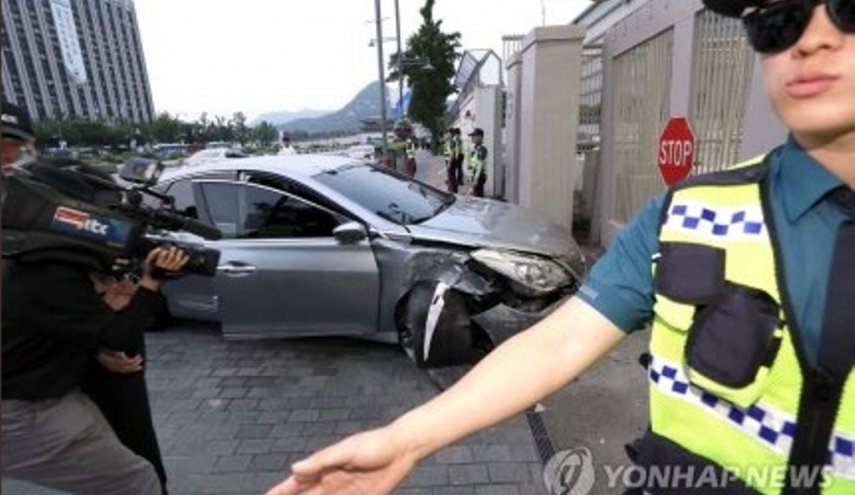 حمله یک خودرو به سفارت آمریکا در سئول