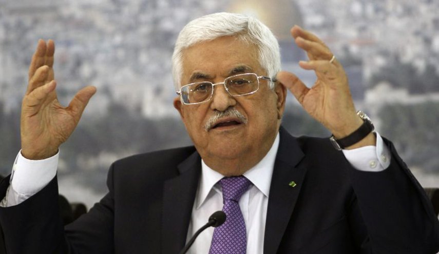 عباس يؤكد المضي قدما في تطبيق قرار وضع 