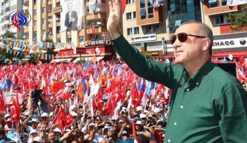 تحلیل نشریه آمریکایی؛ انتخابات فردا آخرین شانس مخالفان اردوغان