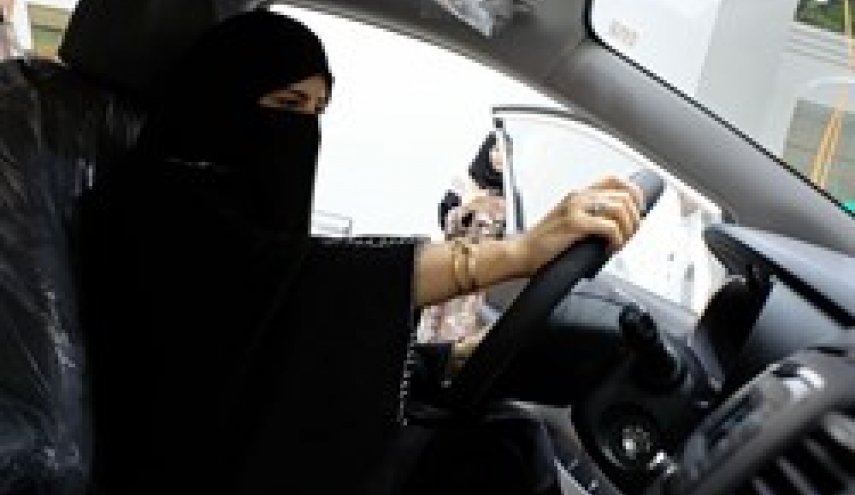 ممنوعیت رانندگی بانوان عربستانی از امروز رسما لغو شد