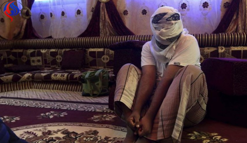 التعذيب الجنسي بسجون الإمارات داخل اليمن.. أحدث فصل لأسوأ الأزمات الإنسانية

