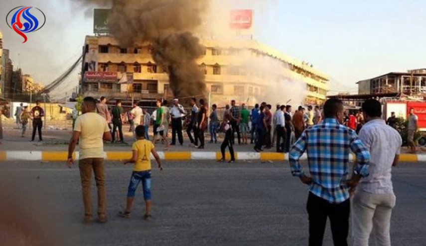 إصابة ثلاثة اشخاص بانفجار عبوة داخل سيارة ركاب في بغداد
