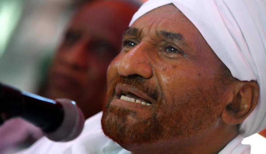 احزاب سودانية تندد بخطوة القاهرة لطردها 