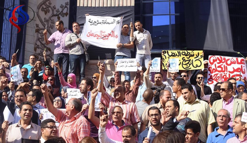 مصر؛ قانون الصحافة الجديد.. معارضات وتهديدات بالاستقالة