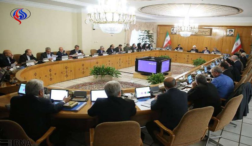 إيران تدرس إضافة 10 وزراء إقليميين إلى الحكومة