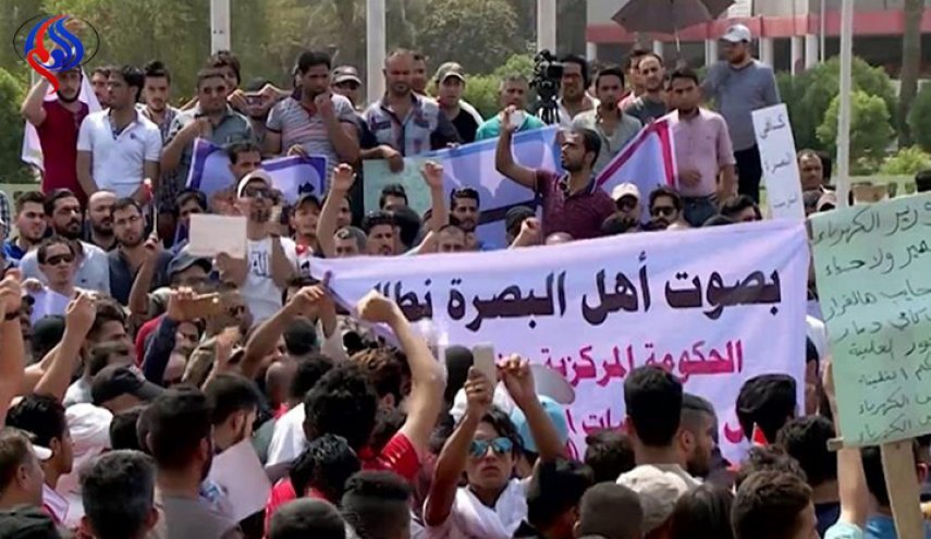 تشدید اعتراضات در بصره عراق به بیکاری و ضعف خدمات‌رسانی دولت
