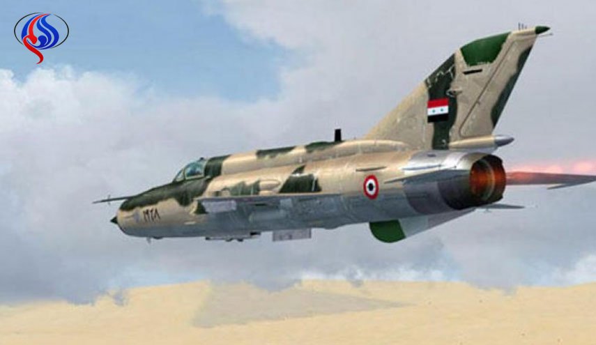 انترفاكس تكشف سبب عدم قفز الطيار السوري بالمظلة من طائرته المصابة