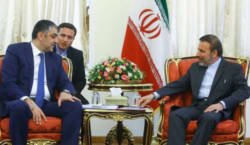 واعظي: علاقات طهران وباكو اخوية ومتنامية