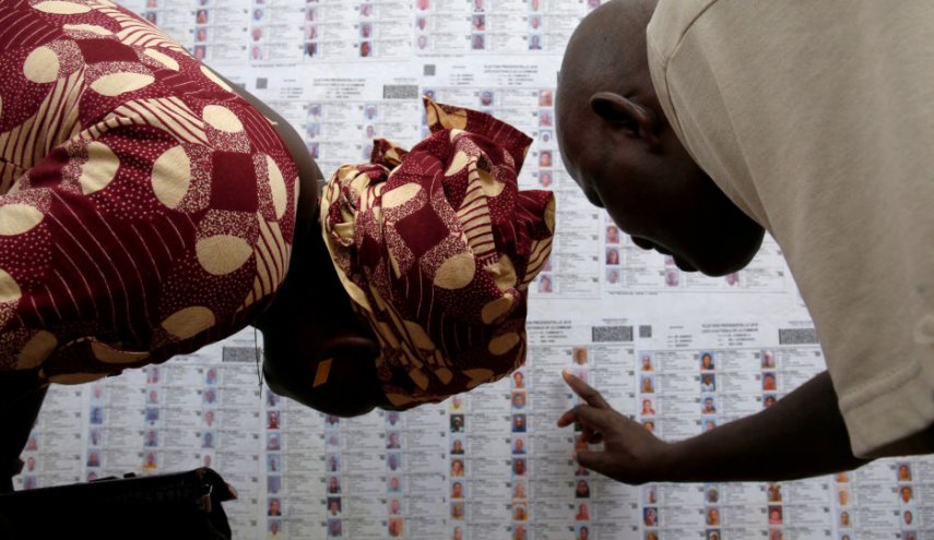 استمرار فرز اصوات الناخبين في انتخابات الرئاسة في مالي