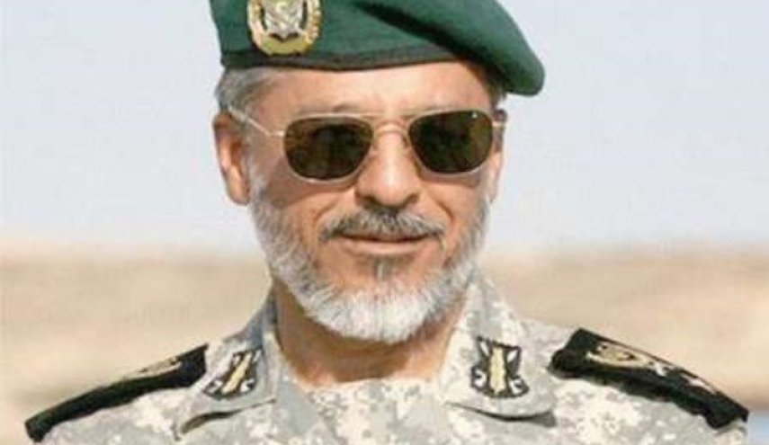 رئیس ستاد ارتش از یگان‌های پدافندی تهران بازدید کرد 
