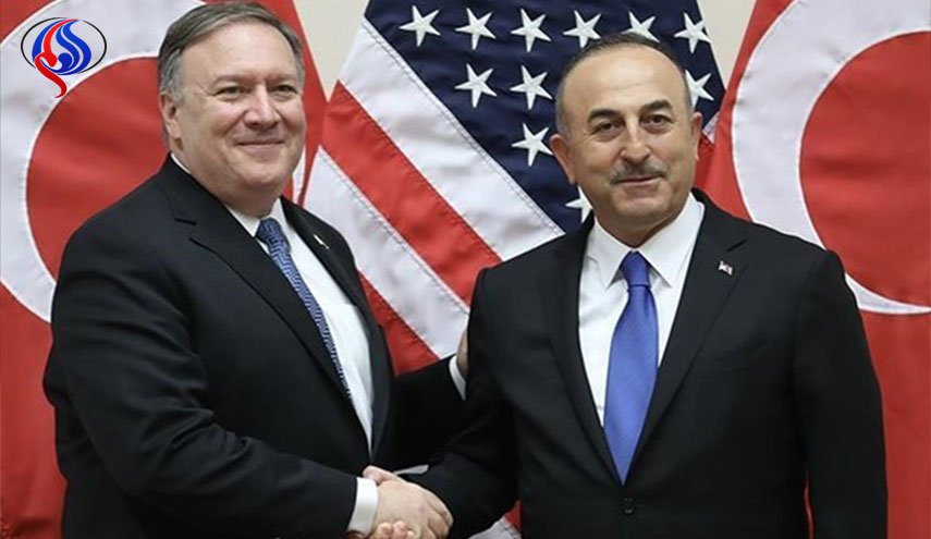 توافق وزیران خارجه ترکیه و آمریکا بعد از اعمال تحریم‌ها