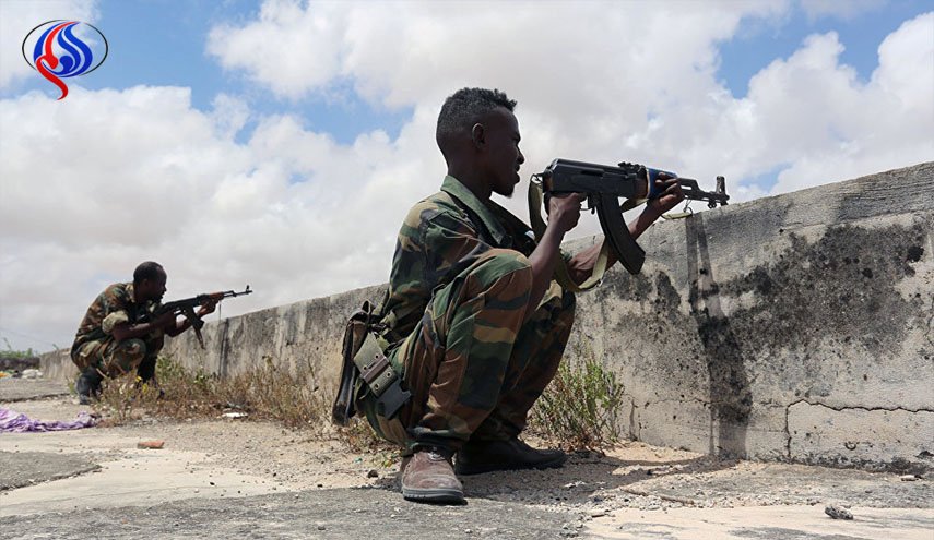 الصومال.. اشتباكات بعد اقتحام مقر الخارجية ومحاولة اعتقال نائب الوزير
