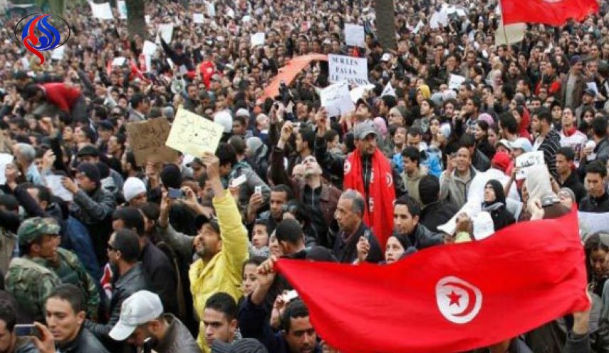 تظاهرات هزاران نفر علیه اصلاحات ضد اسلامی در تونس