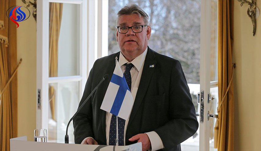 وزيرا خارجية بريطانيا وفنلندا يبحثان العلاقات مع روسيا