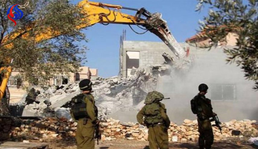 مركز القدس: الاحتلال هدم 18 منشأة وأخطر 16 بالهدم خلال أغسطس

