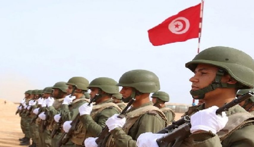 الجيش التونسي يقصف مرتفعات القصرين بحثا عن الإرهابيين