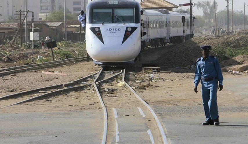 تأهيل السكة الحديد بين السودان والجنوب للمرة الأولى منذ الانفصال