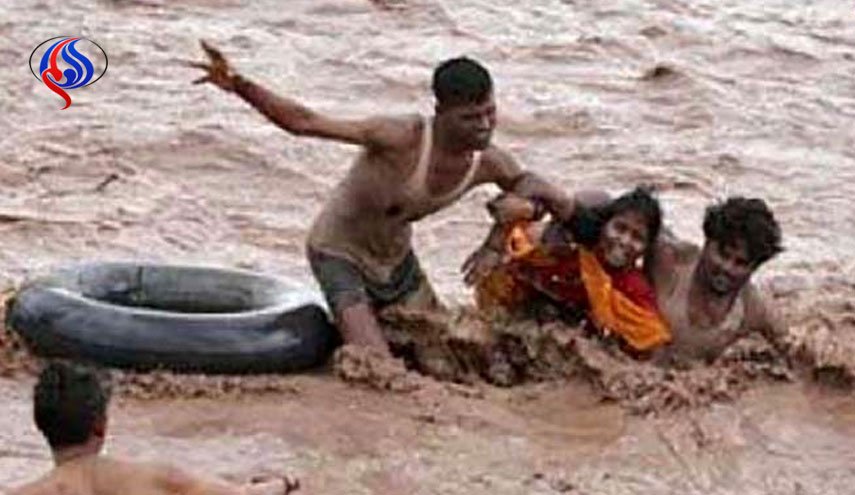 طی فصل بارانی؛ سیل در هند 1000 کشته گرفت