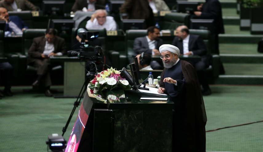 بعد مساءلة روحاني.. هل سيحيل البرلمان أجوبة الرئيس الى القضاء؟