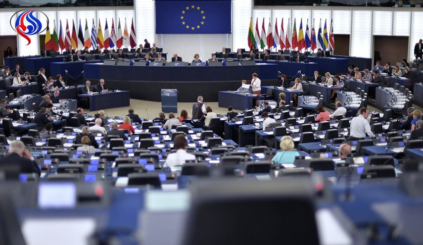 الاتحاد الأوروبي يؤكد استعداده إقامة علاقات 