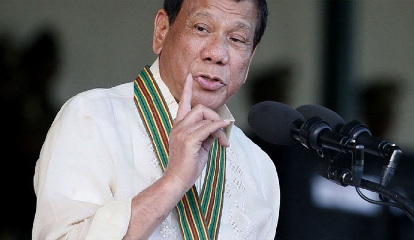 الرئيس الفلبيني: جمال النساء سبب انتشار الاغتصاب!!