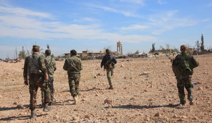 الجيش السوري يشتبك مع مسلحين تابعين لأميركا في تدمر