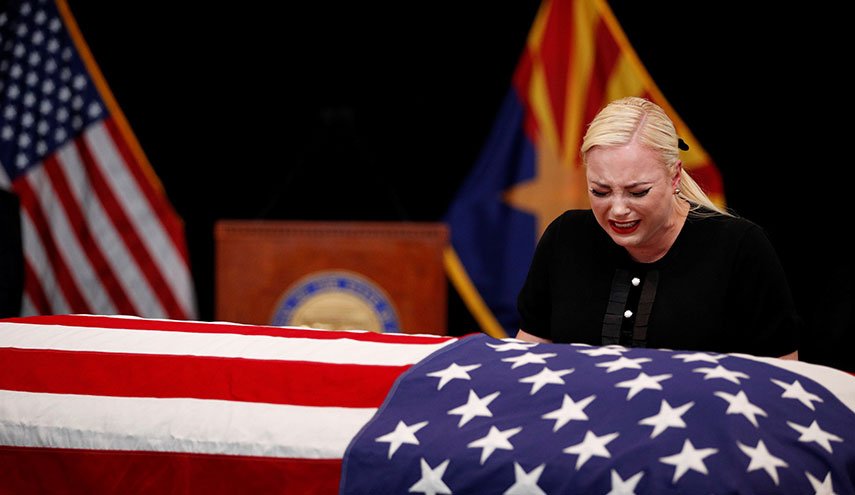 ابنة ماكين انتقدت ترامب في جنازة والدها