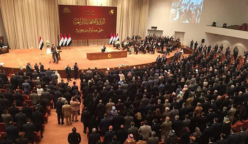 اولی جلسات البرلمان العراقي تروي قصة الانسحابات