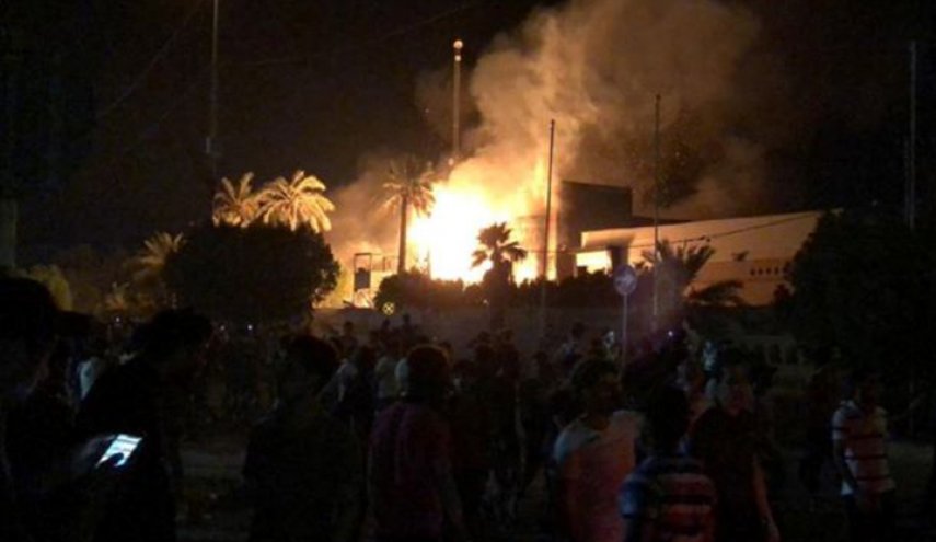 احراق مدرسة اهلية في مركز البصرة