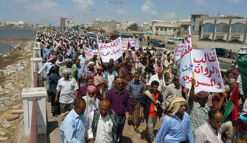 انفجار الوضع الشعبي في المحافظات اليمنية الواقعة تحت الاحتلال