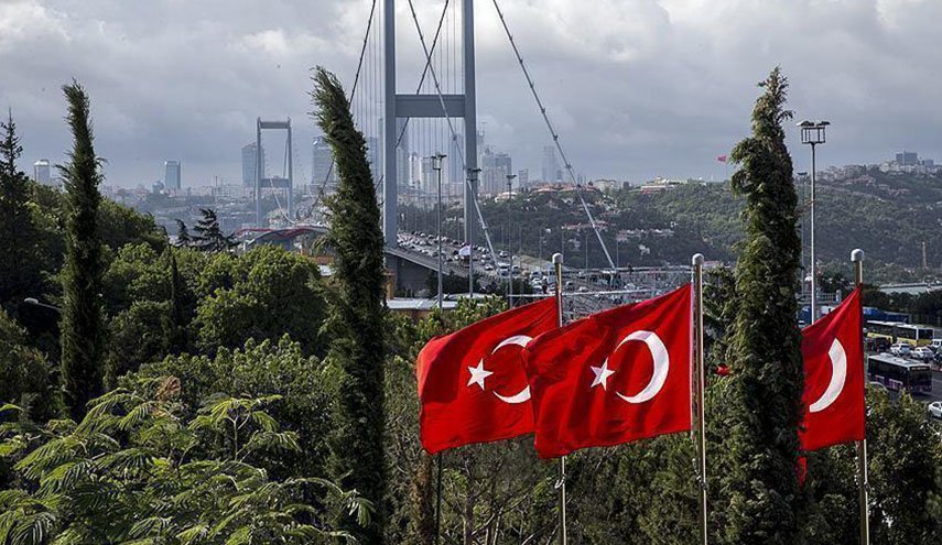 تركيا تتفاوض مع أذربيجان للانتقال إلى العملة الوطنية في التجارة