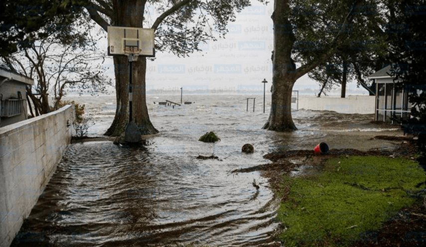 إعصار فلورنس.. انقطاع الكهرباء عن آلاف المنازل ومخاوف من فيضانات كارثية