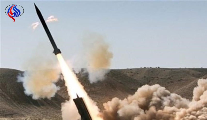 یمن پایگاه نظامی عربستان را با موشک هدف قرارداد